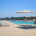 Paradise And Hotel