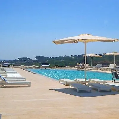 Paradise And Hotel